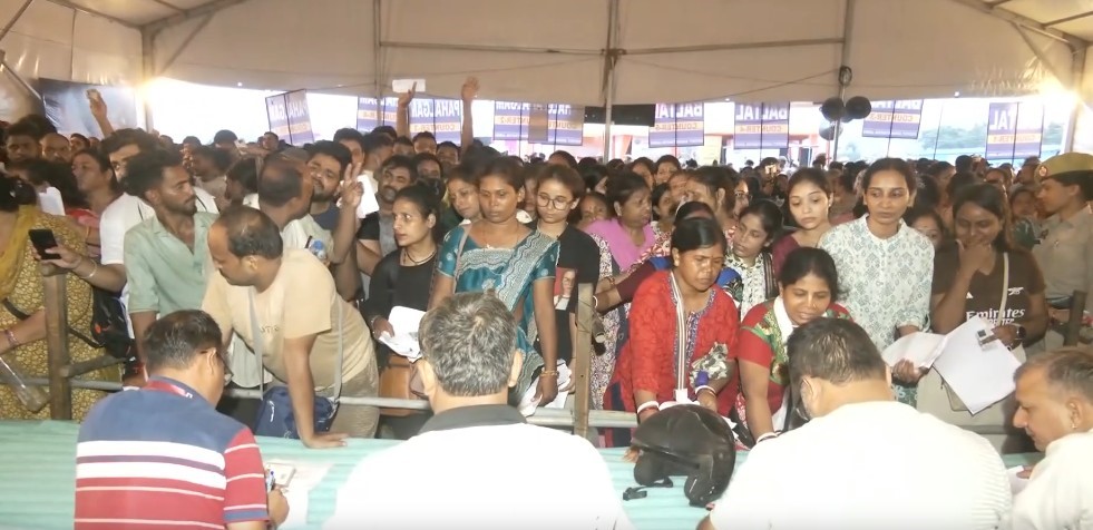 Amarnath Yatra: Token distribution begins in Jammu amid tight security