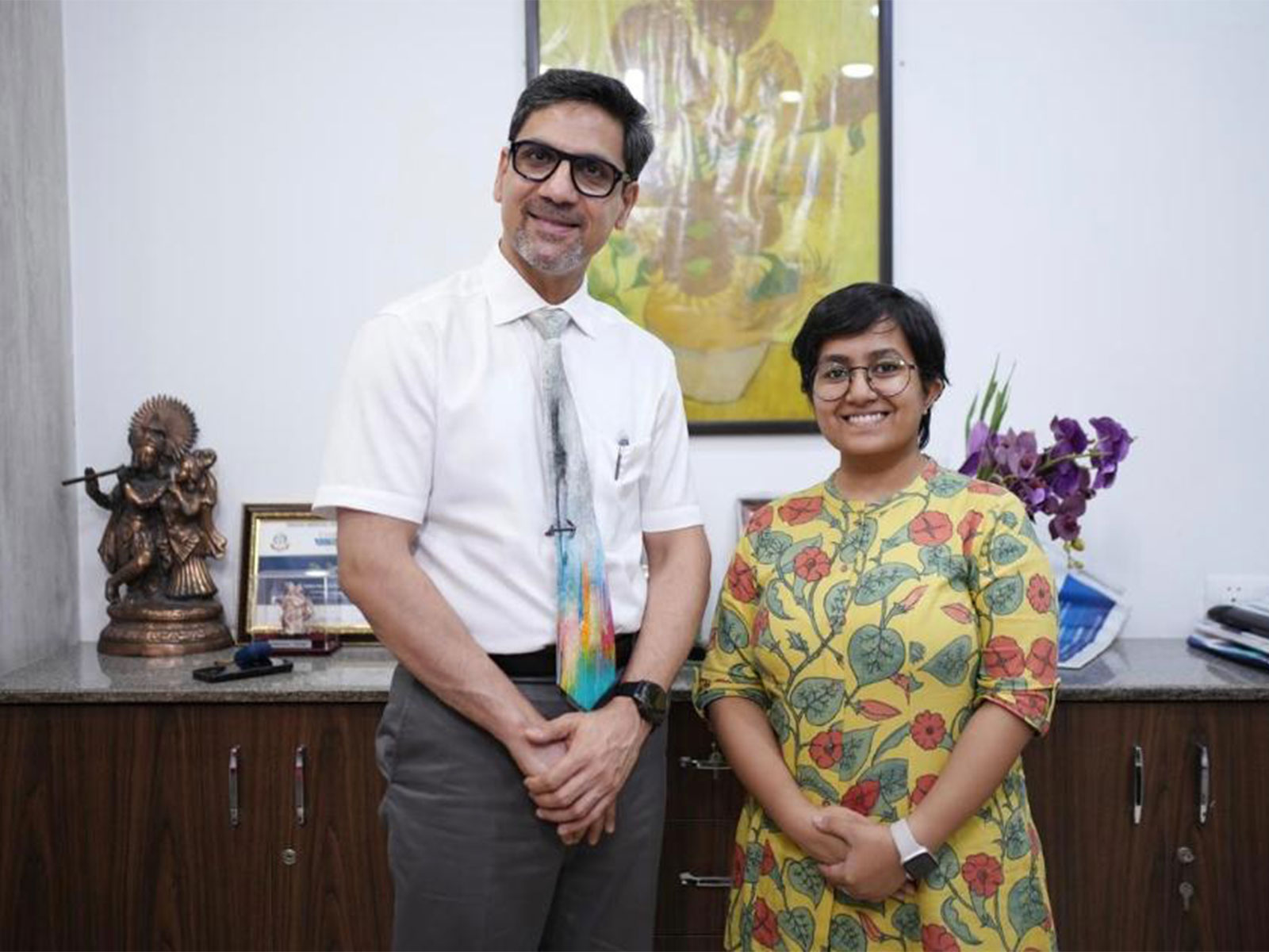 From IIT Bombay to IIM Bangalore: Cochlear Implant Surgery Transforms Delhi Student’s Life