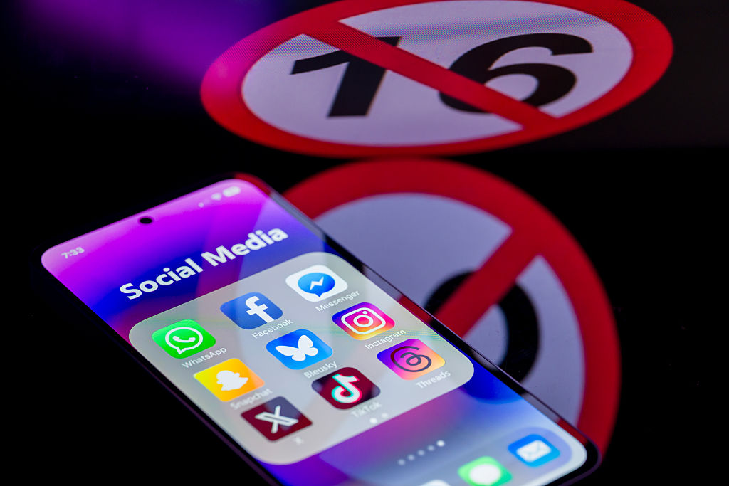 Australia gives regulator more power to pursue Big Tech over under-16 ban