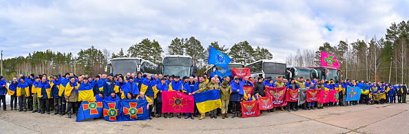 Ukraine and Russia exchange 185 prisoners of war each in swap
