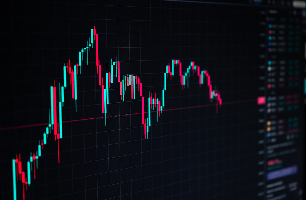 Asian stocks steady, oil lower as US and Iran sign peace deal