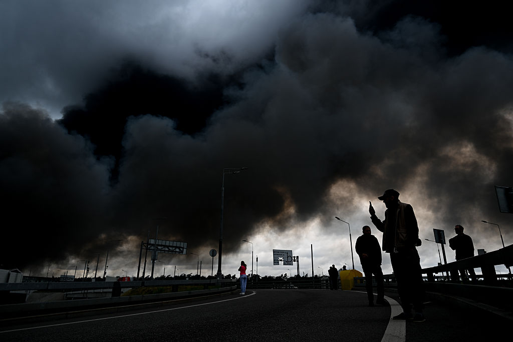 Ukraine brings the war to Moscow as huge blasts shake refinery
