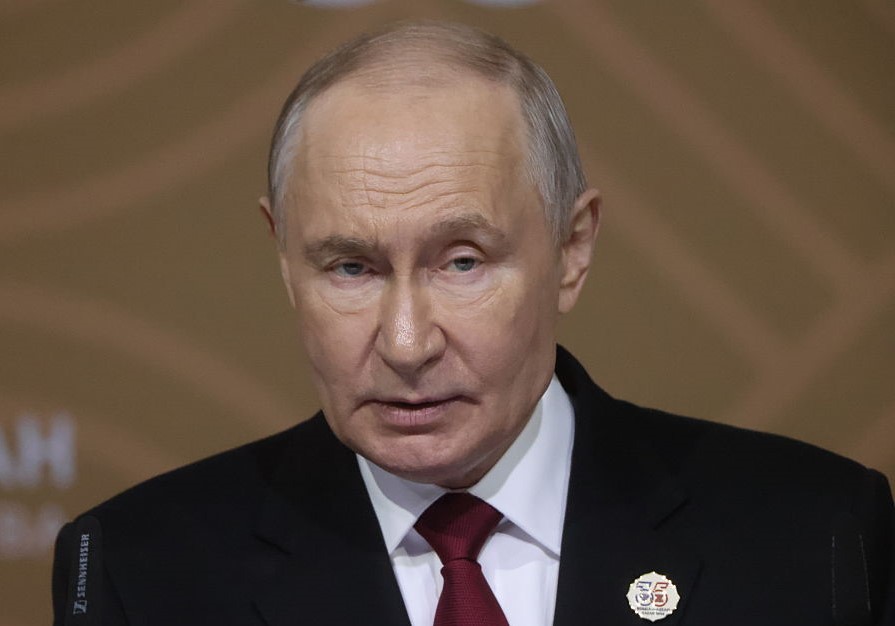 Russia eyes diesel export ban, fuel imports amid Ukrainian strikes; Crimea restricts public life
