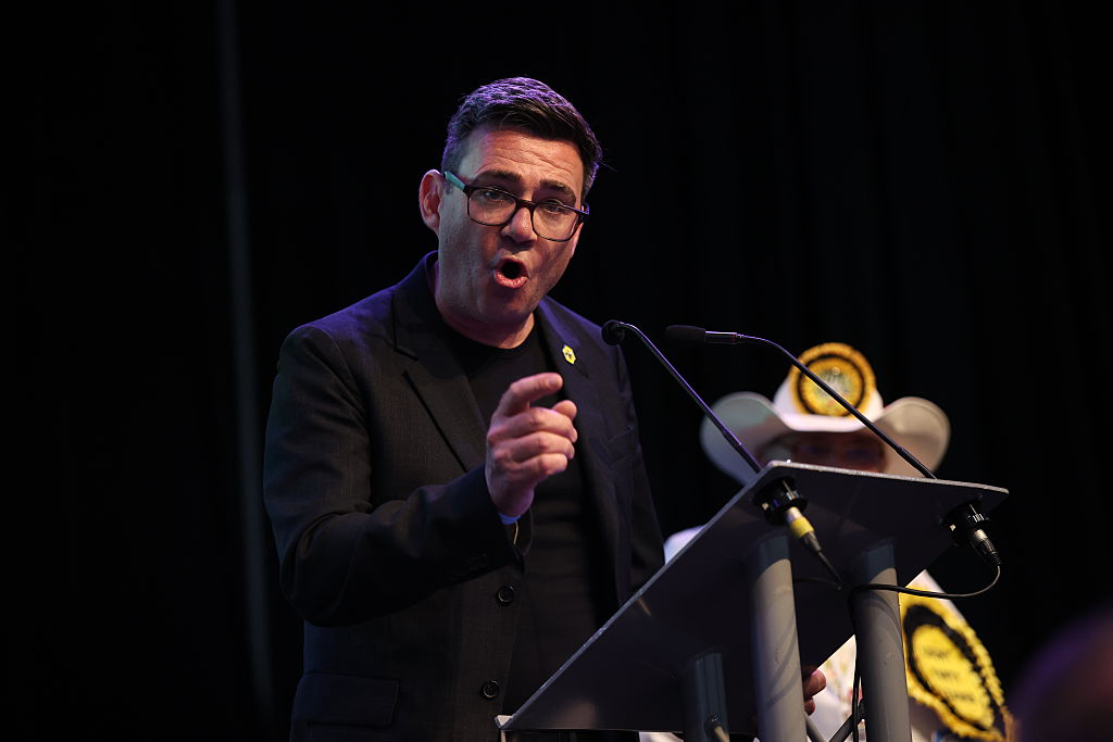 Andy Burnham’s election win paves way for bid to oust UK PM Starmer