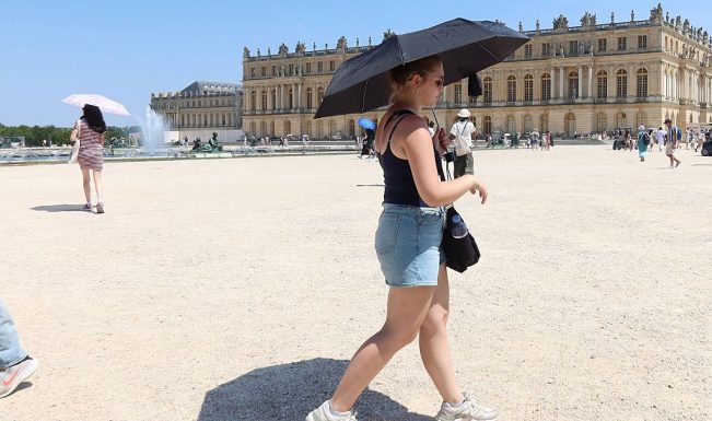 France records 1,000 excess deaths during record-breaking heatwave