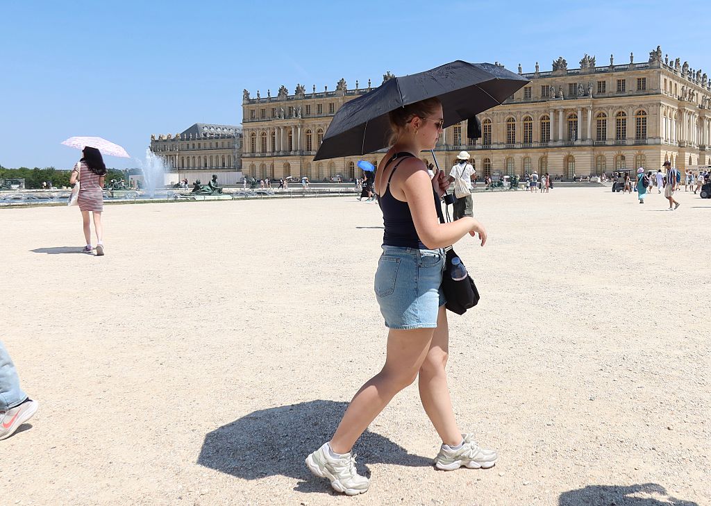 France records 1,000 excess deaths during record-breaking heatwave