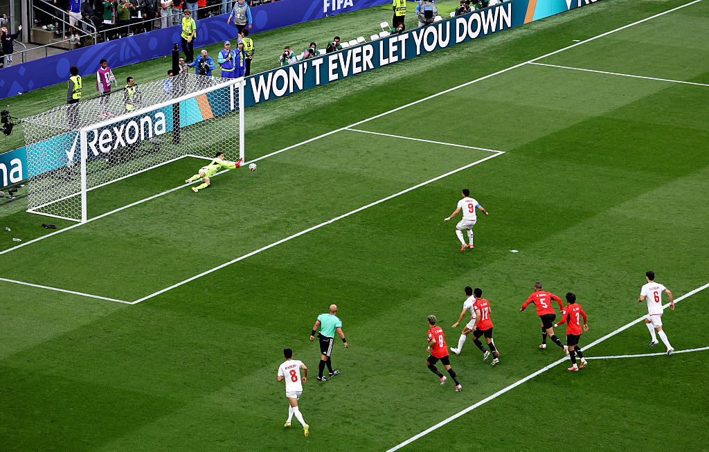Iran wait on World Cup progress after draw with Egypt, who move into last-32
