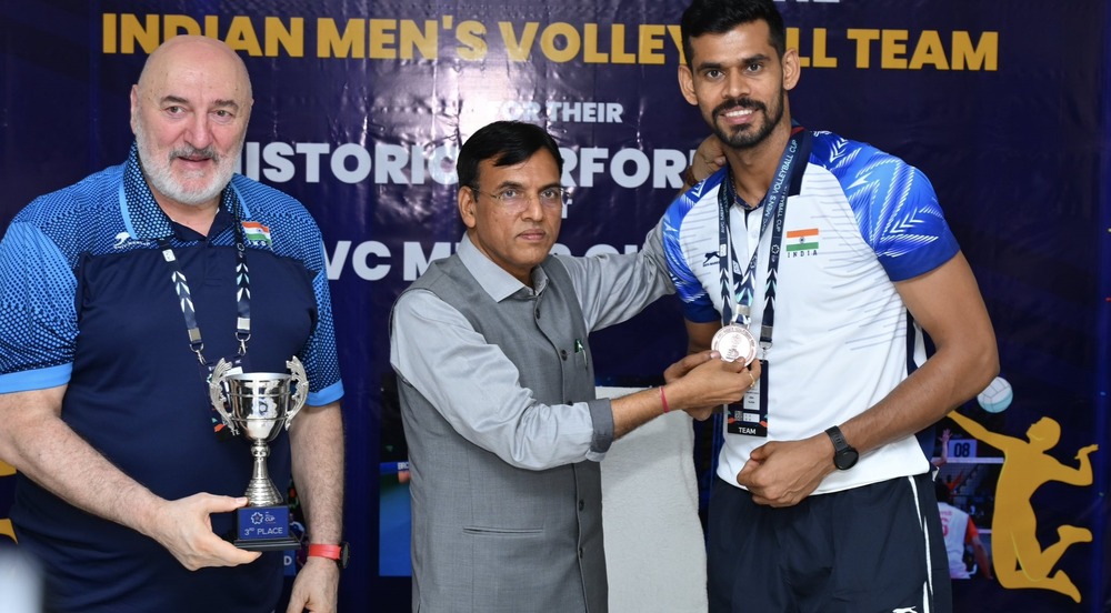 Mansukh Mandaviya felicitates Indian contingent on historic first win at AVC Men’s Volleyball Cup