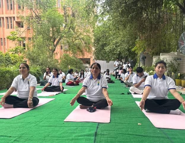 Rashtriya Ayurveda Vidyapeeth marks International Day of Yoga 2026 with focus on healthy ageing