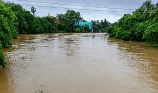 Odisha flood situation improves, nearly two lakh affected; NDRF, ODRAF continue rescue operations