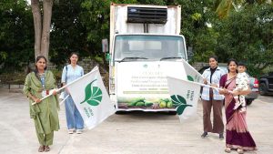 APEDA facilitates first-ever air shipment of Karnataka's Neelam and Totapuri Mangoes to Maldives
