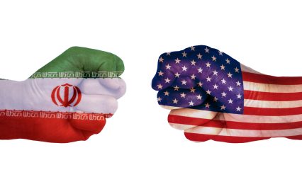US, Iran keep up hostile rhetoric ahead of new sanctions
