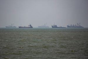 Hormuz traffic slows to multi-week low as renewed US, Iran strikes raise safety risk