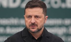 Zelenskiy taps new defence chief in bid to quell political crisis