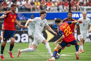Mikel Oyarzabal nets 2 as Spain roll past Austria into round of 16