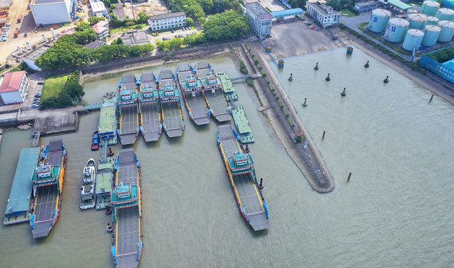 Hundreds of thousands evacuated as Typhoon Bavi barrels towards China