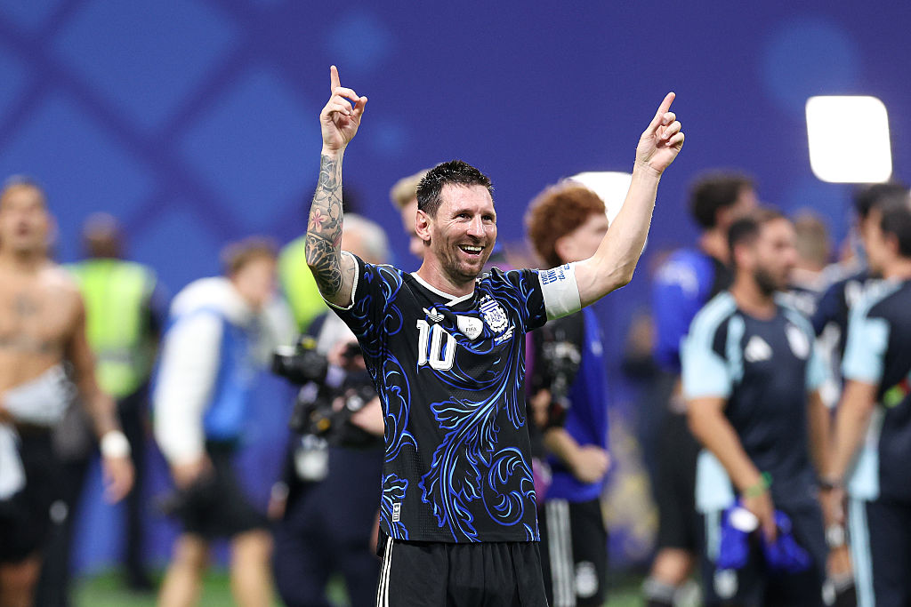 Argentina roar back to stun England 2-1, book World Cup final berth
