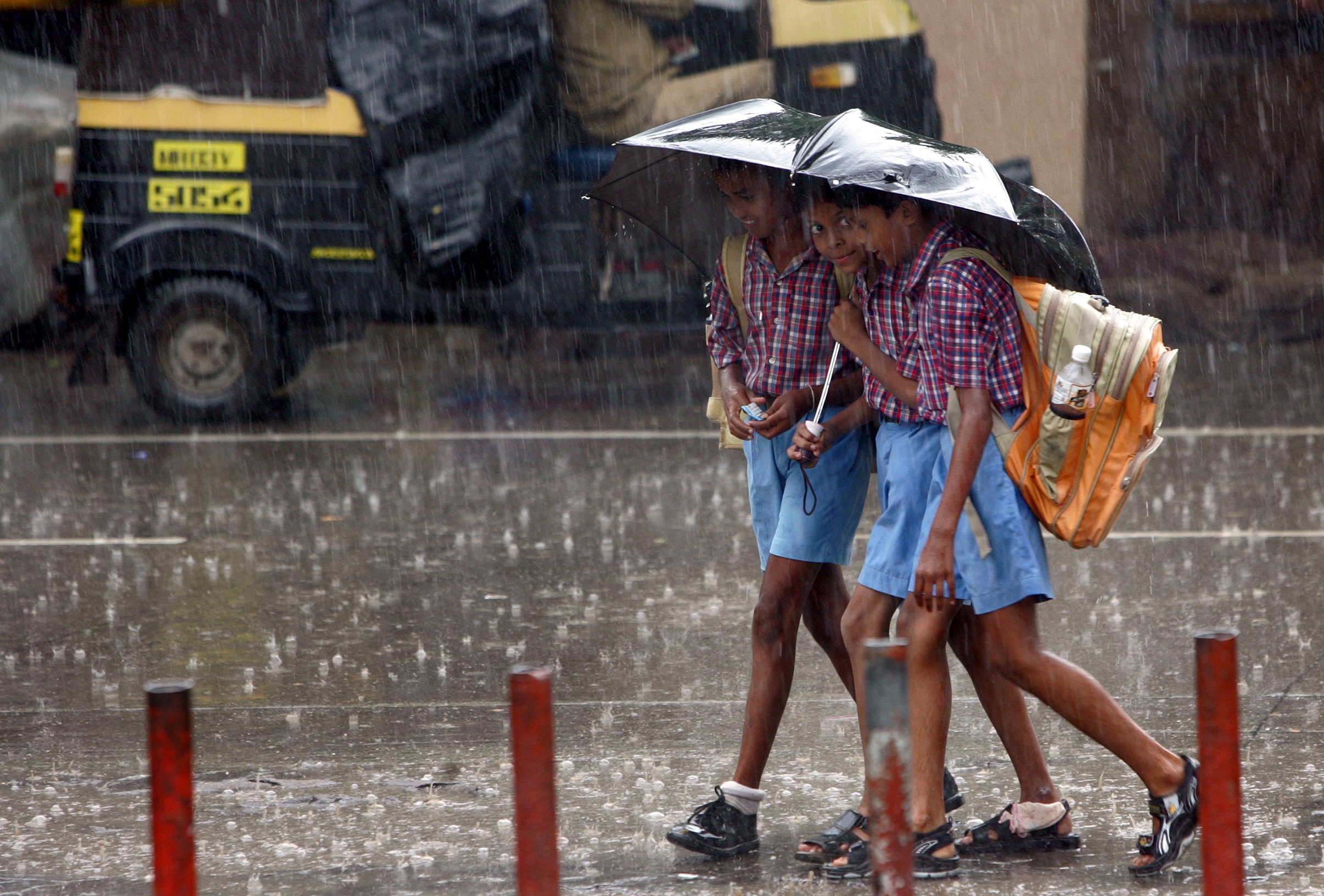Red alert in Pune, orange alert in Mumbai: Schools shut today as Maharashtra braces for heavy rain