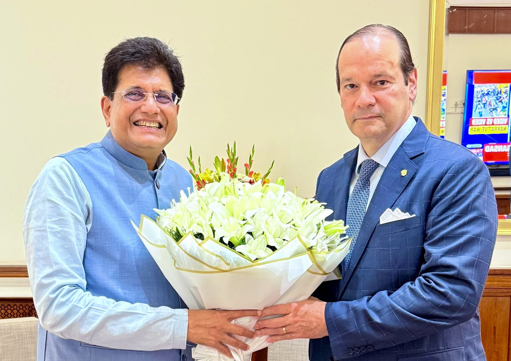 Union Minister Piyush Goyal meets Panama FM Vasquez to deepen India-Panama partnership
