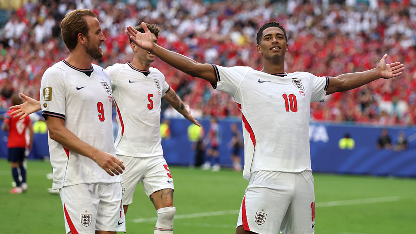 Bellingham double fires England past Norway into World Cup semis