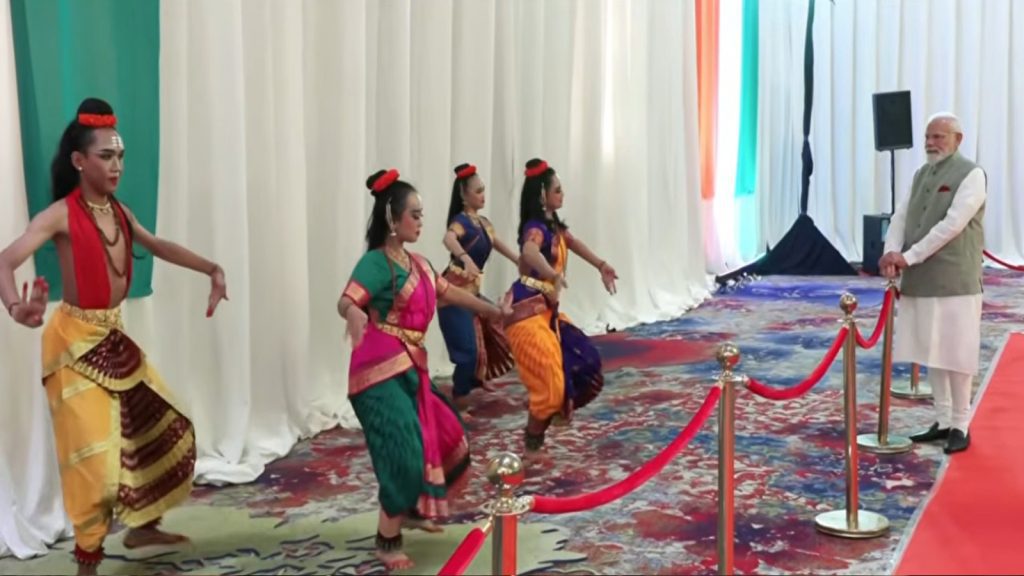 Modi-Indian-Diaspora-3