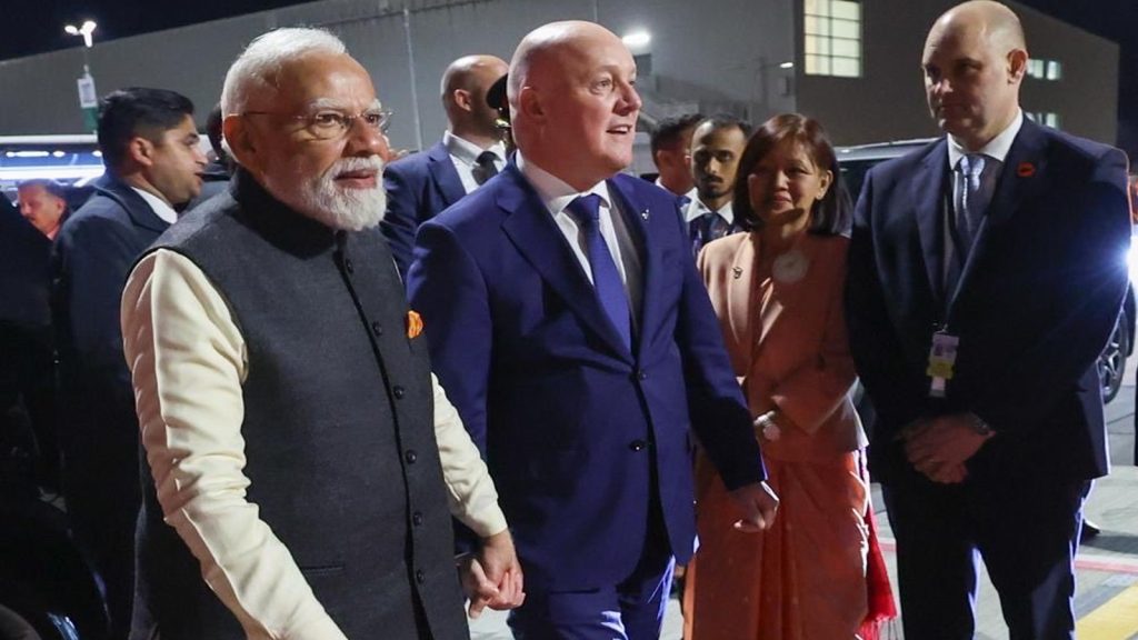 PM-Modi-departs-1