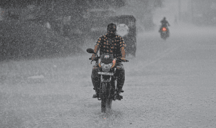 IMD forecasts widespread rain across Uttar Pradesh; Prayagraj on flood alert