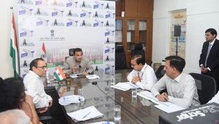 Nitin Gadkari reviews NHLML projects, directs faster execution of multimodal infrastructure initiatives