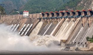Heavy rain swells Chenab River as all gates of Salal Dam opened in Reasi