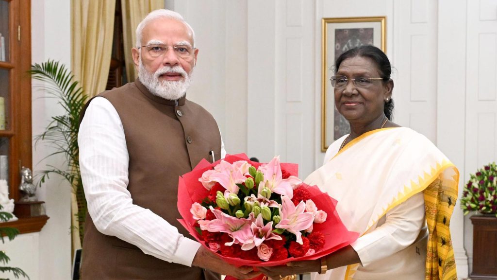 murmu-pm-modi-2