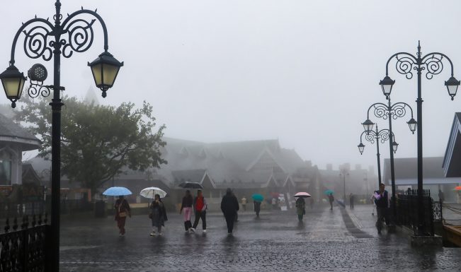 Heavy rain, thunderstorms lash J-K; administrations issue safety advisories