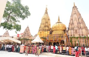Kashi Vishwanath Dham decked up with flowers and lights for Nag Panchami