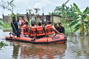 Assam: Floods inundate Golaghat, Numaligarh as Dhansiri flows above danger mark; families shifted to relief camps