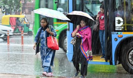 IMD forecasts heavy rain across several states today