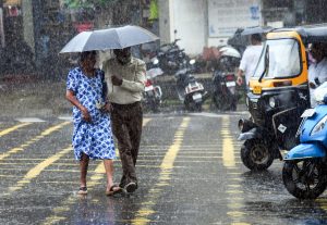 Incessant rain pours misery on Kolkata, adjoining areas; waterlogging, traffic snarls disrupt life