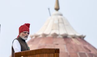Indian pharma firms should aim to be among world’s top five: PM Modi