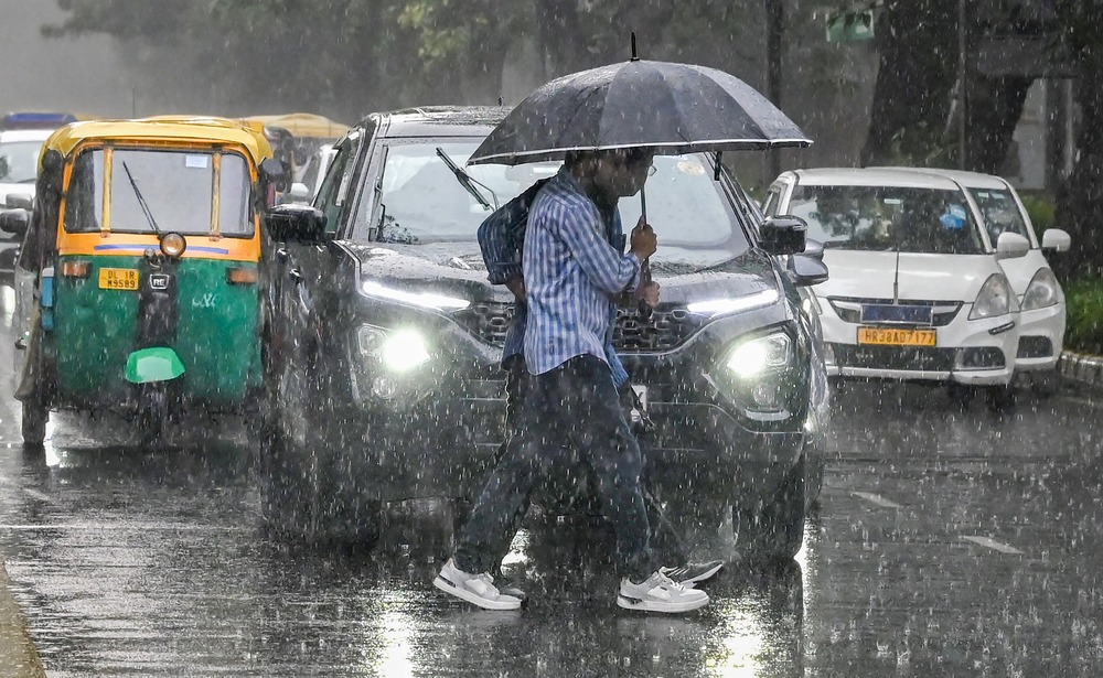 Delhi-NCR Receives Morning Rain; IMD Warns of Heavy Showers, Thunderstorms