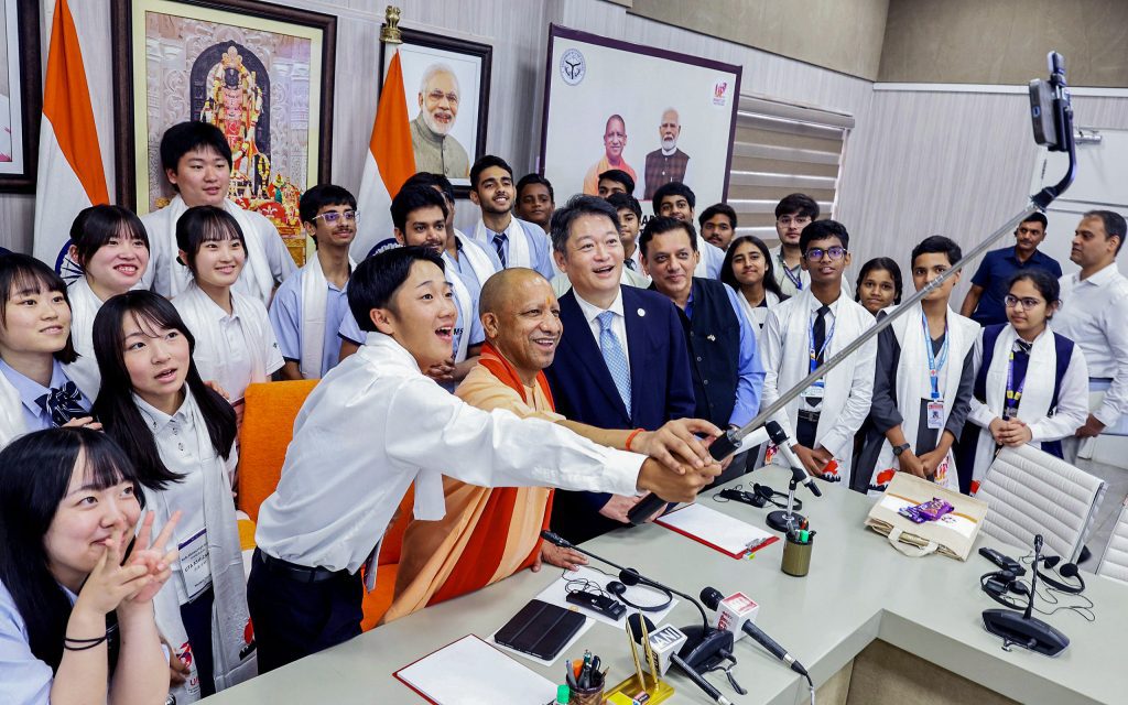 UP CM Yogi Adityanath Meets Japanese Students in Lucknow