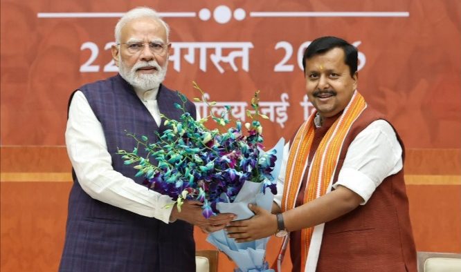 PM Modi interacts with BJP’s newly appointed office-bearers at party headquarters