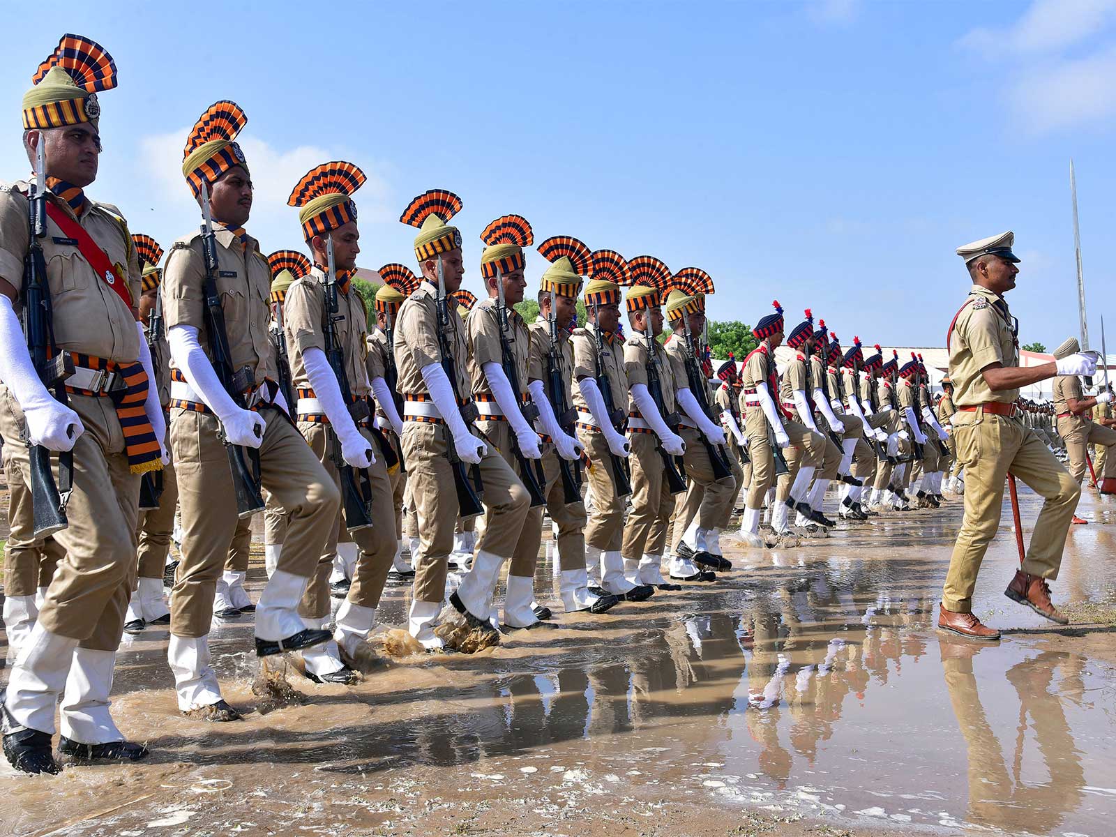 1,057 personnel from police, fire, correctional services get medals ahead of Independence Day