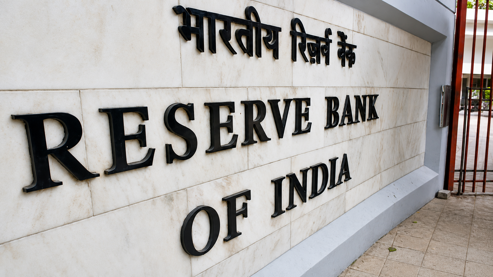 RBI to resume ‘on-tap’ licensing of urban co-operative banks, review lending rate framework