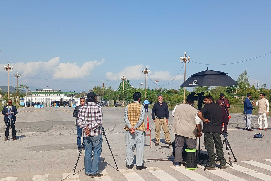 Pakistan broadens foreign media curbs to local staff, drawing backlash
