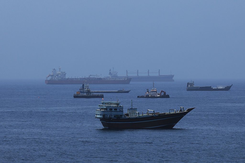 Gulf shipping traffic via Strait of Hormuz falls to six vessels