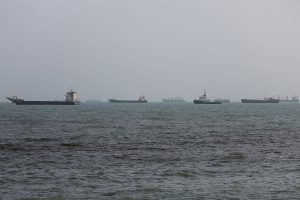 Iran grants permission for a number of Iraqi oil tankers to pass through Hormuz