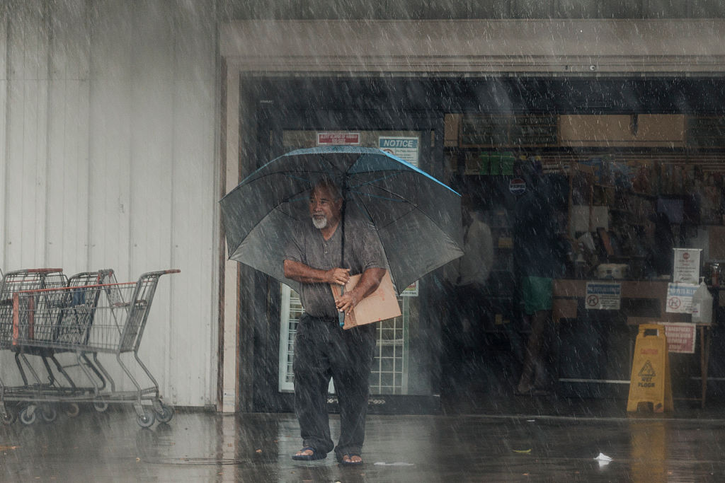 More than 180,000 without power in Hawaii, 100 homes damaged as Lala weakens to tropical storm