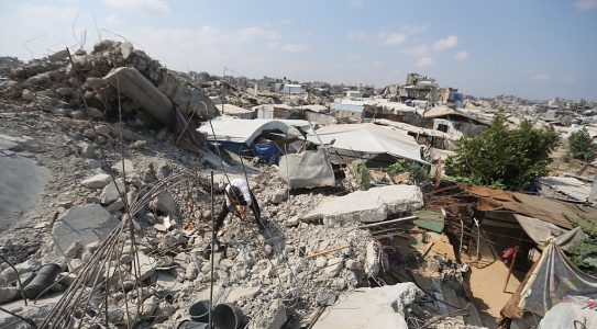 Israel strikes southern Syria; Damascus condemns attack