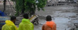 Death toll rises to 162 in Nepal flash floods
