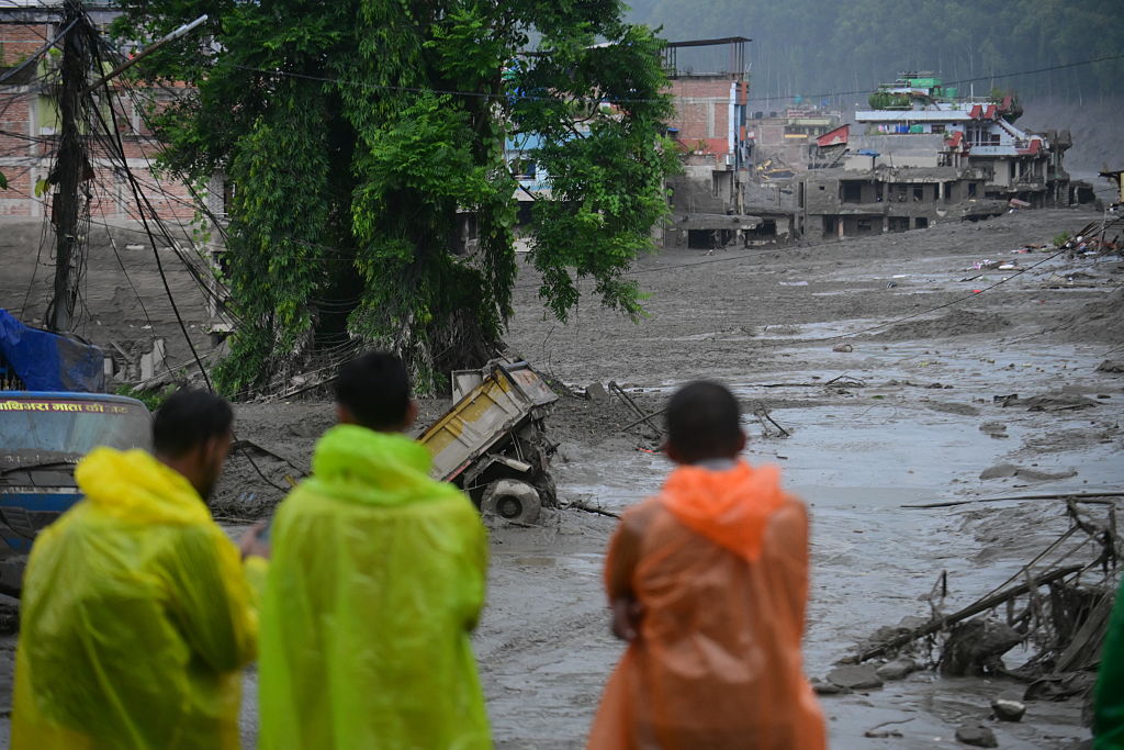 Death toll rises to 162 in Nepal flash floods