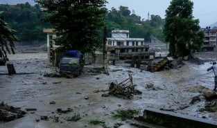 Death toll surges to 626 in Nepal flash floods; rescue efforts continue