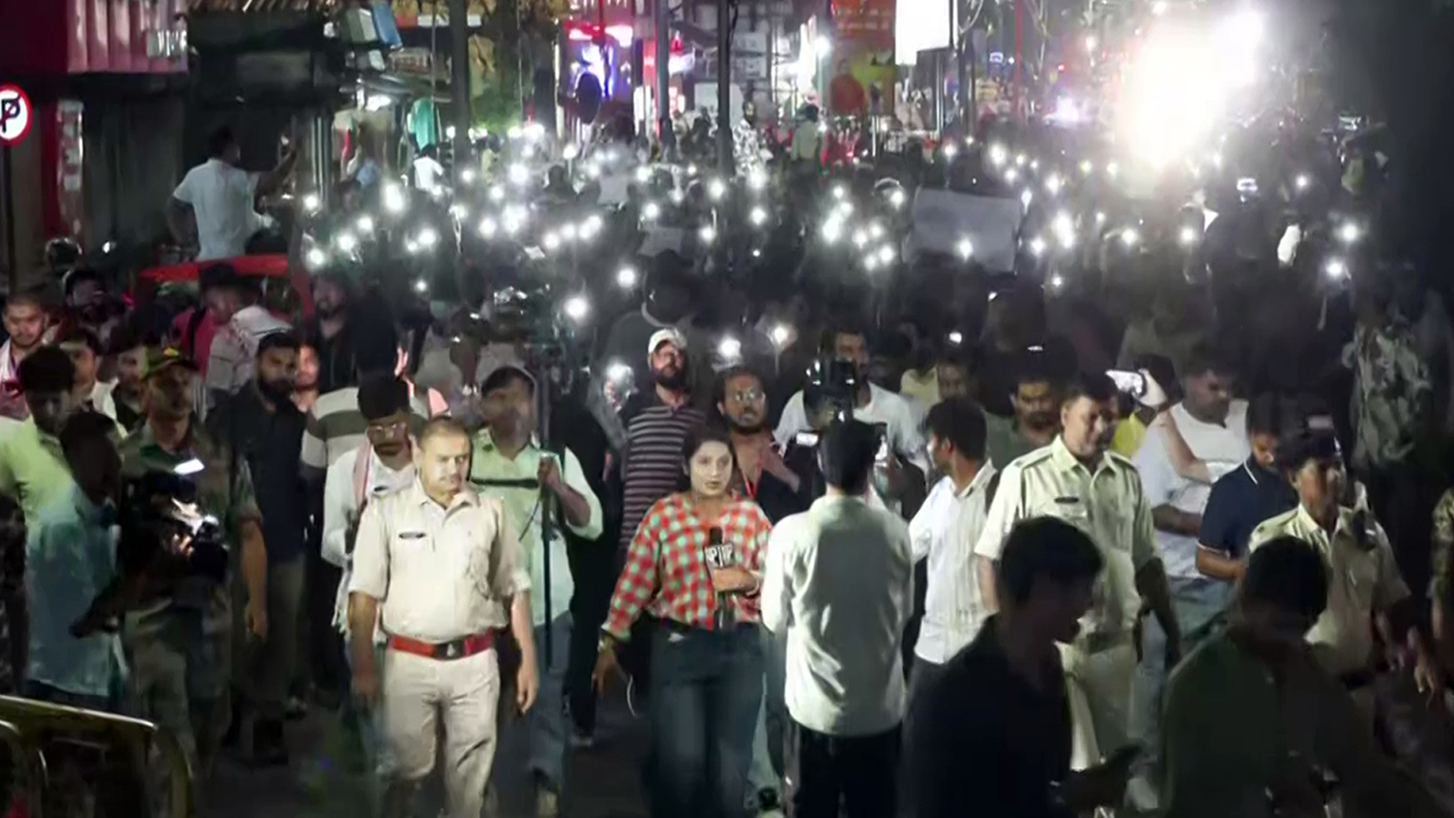 Protests grip Ranchi: ABVP workers detained after clash with police during march, BJP enforces bandh following police action on JPSC-JSSC aspirants